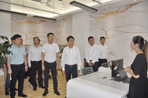 黄晓舟副市长带队调研海西MCN产业基地
